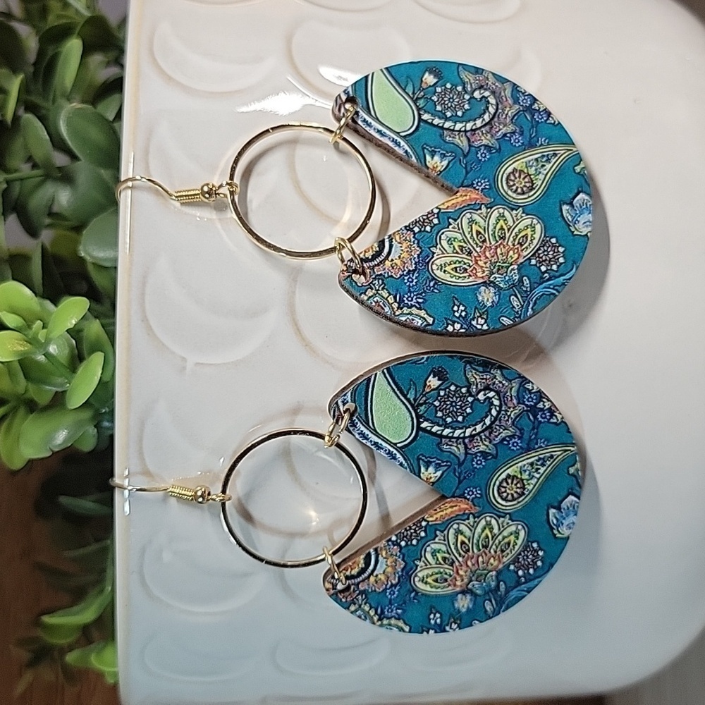 FRENCH PAISLEY WOOD DROP EARRINGS
